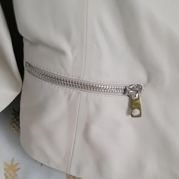 ✨️💥 EMPORIO ARMANI JACKET  💥✨️ - Picture 5 of 14